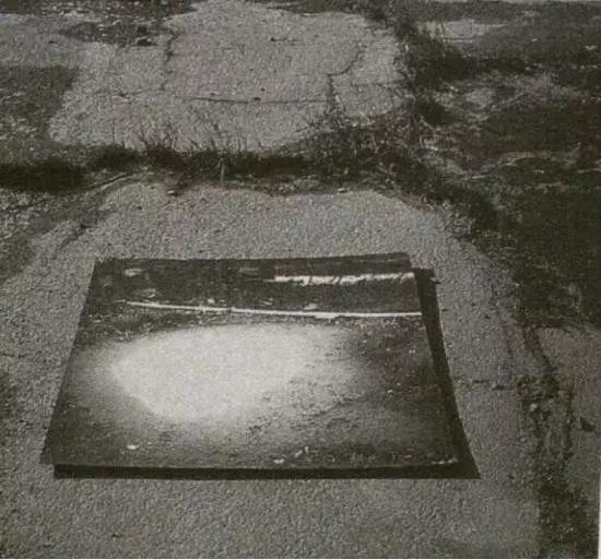 צӡ--zӰ(bio)ӛ1968_ءʷɭ Estate of Robert Smithson